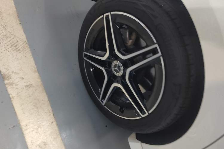 Used Mercedes-Benz CLA 2023 CLA 260 4MATIC Right Rear Wheel Hub