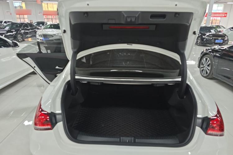 Used Mercedes-Benz CLA 2023 CLA 200 Trunk