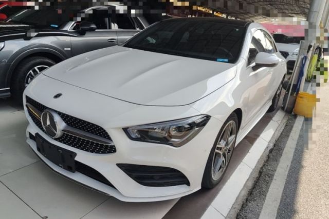 Mercedes-Benz CLA 2023 CLA 200 مستعملة