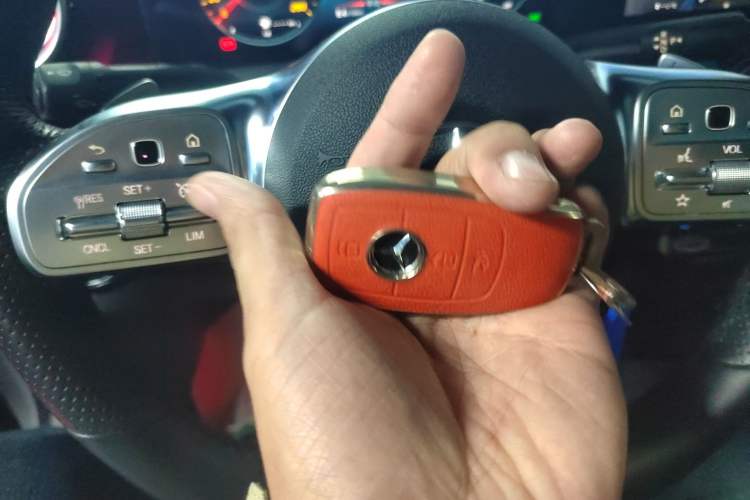 Used Mercedes-Benz CLA 2023 CLA 260 4MATIC Vehicle Key