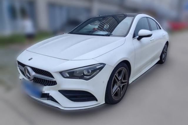 Mercedes-Benz CLA 2023 CLA 200 usata