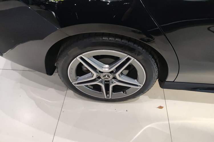 Used Mercedes-Benz CLA 2024 CLA 200 Exterior 8