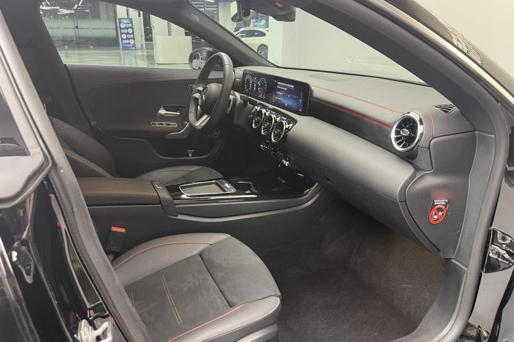 Used Mercedes-Benz CLA 2024 CLA 200 Interior 5