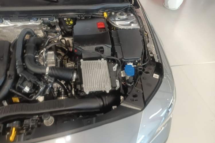 Used Mercedes-Benz CLA 2024 CLA 200 Shooting Brake Engine Bay Left