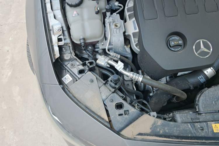 Used Mercedes-Benz CLA 2024-Year Facelifted CLA 200 Engine Bay Right