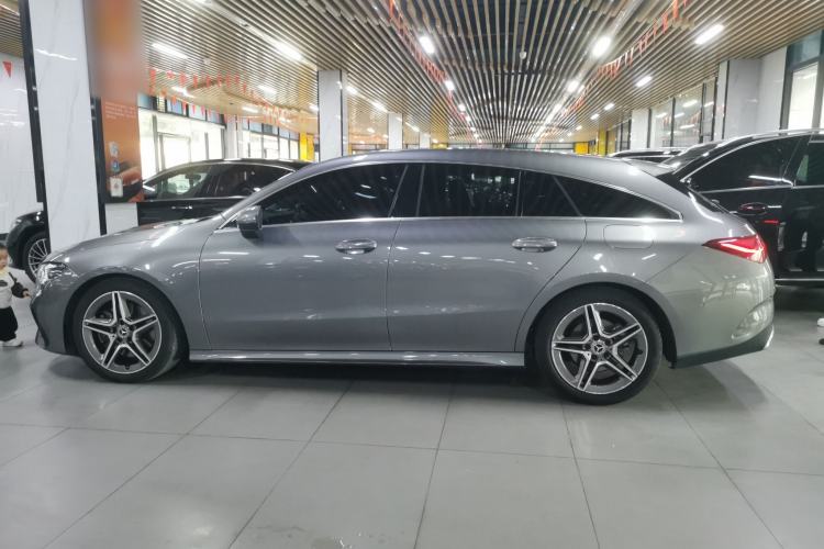 Used Mercedes-Benz CLA 2024 CLA 200 Shooting Brake Exterior 3