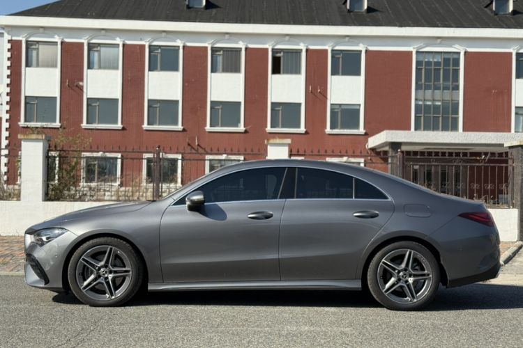 Used Mercedes-Benz CLA 2024-Year Facelifted CLA 200 Exterior 5