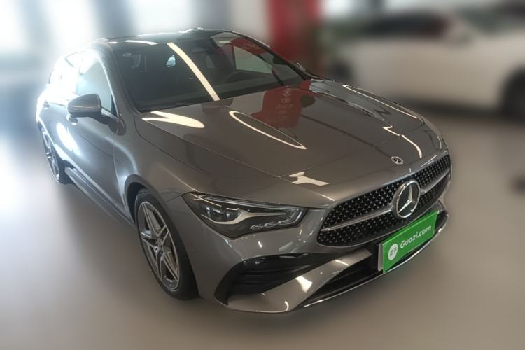Used Mercedes-Benz CLA 2024 CLA 200 Shooting Brake Front Right 45 Deg