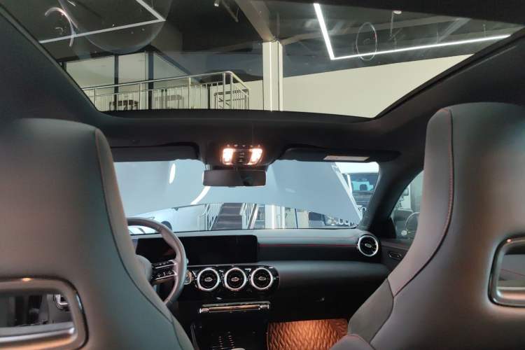 Used Mercedes-Benz CLA 2024 CLA 200 Headliner
