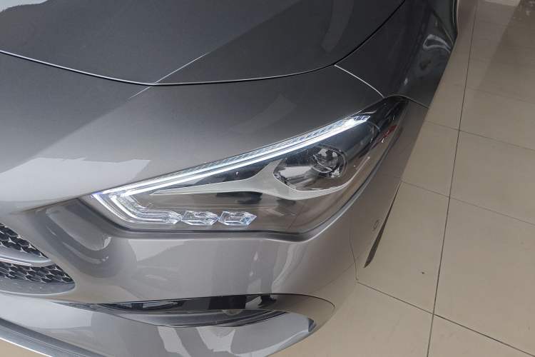 Used Mercedes-Benz CLA 2024 Facelifted CLA 200 Shooting Brake Left Front Headlight