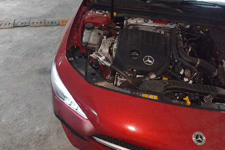 Used Mercedes-Benz CLA 2024-Year Facelifted CLA 200 Engine Bay Right