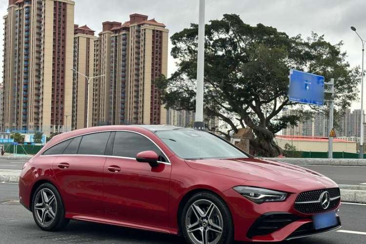 Used Mercedes-Benz CLA 2024 CLA 200 Shooting Brake Exterior 2