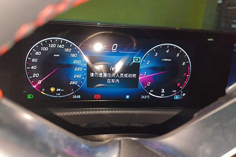 Used Mercedes-Benz CLA 2024-Year Facelifted CLA 200 Instrument Cluster