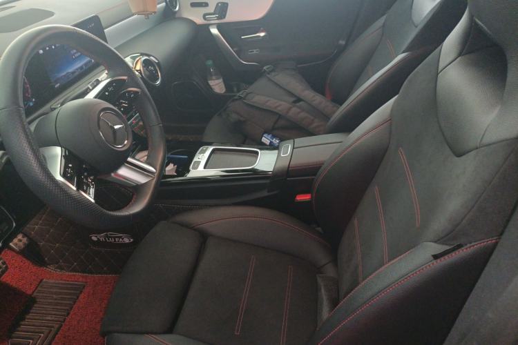 Used Mercedes-Benz CLA 2024 CLA 220 Left Front Seat