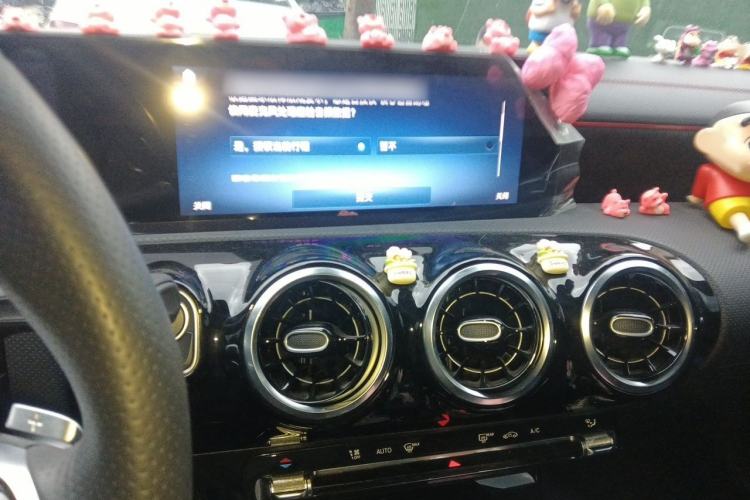 Used Mercedes-Benz CLA 2024-Year Facelifted CLA 200 Audio And AC Panel