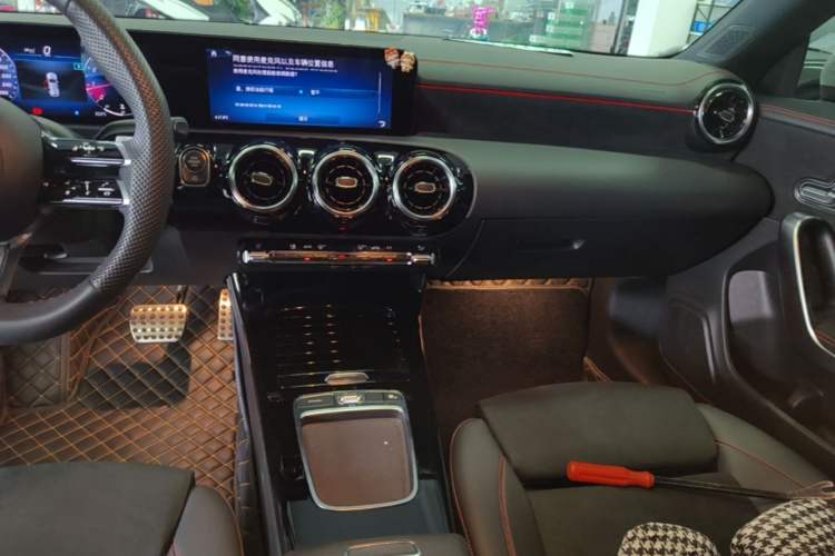 Used Mercedes-Benz CLA 2024 CLA 200 Shooting Brake Audio And AC Panel