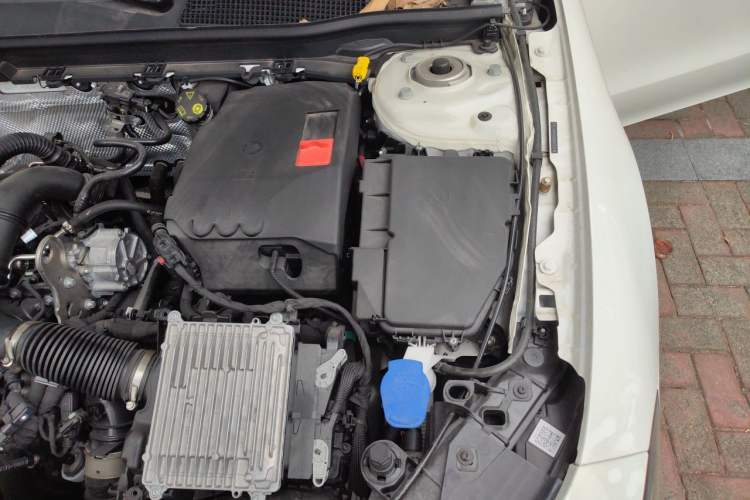 Used Mercedes-Benz CLA 2024 CLA 200 Engine Bay Left