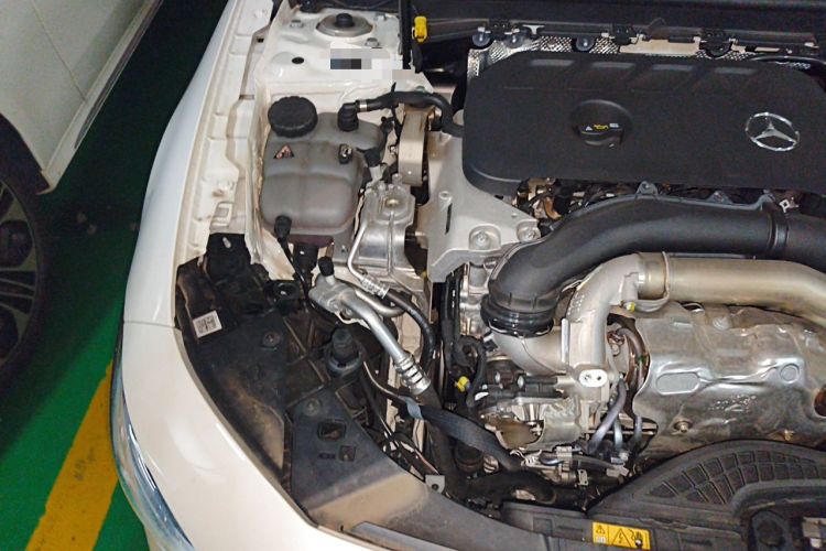 Used Mercedes-Benz CLA 2024 Facelifted CLA 260 4MATIC Shooting Brake Engine Bay Right