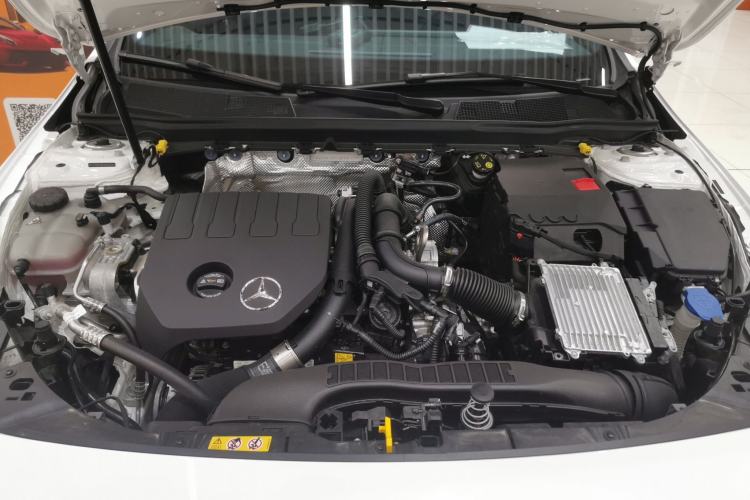 Used Mercedes-Benz CLA 2024 Facelifted CLA 200 Shooting Brake Engine Bay