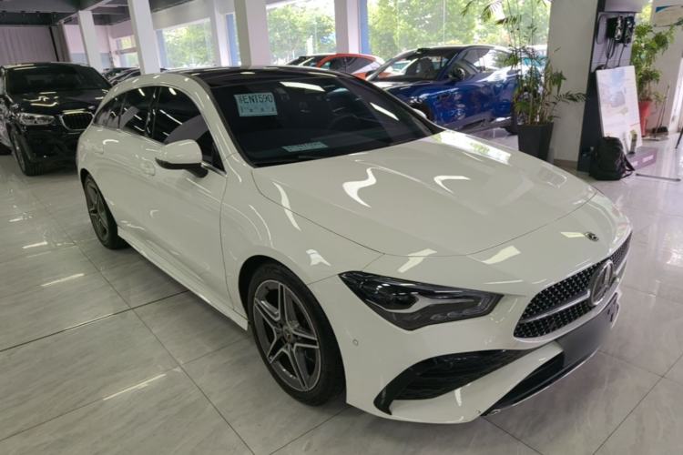 Used Mercedes-Benz CLA 2024 CLA 200 Shooting Brake Exterior 1