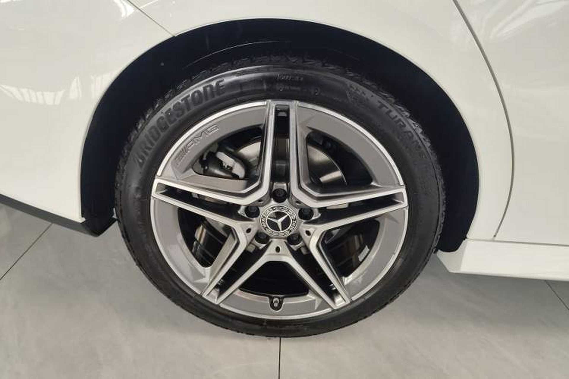 Used Mercedes-Benz CLA 2024 CLA 200 Exterior 5