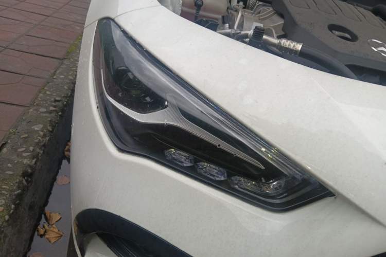 Used Mercedes-Benz CLA 2024-Year Facelifted CLA 200 Exterior 6