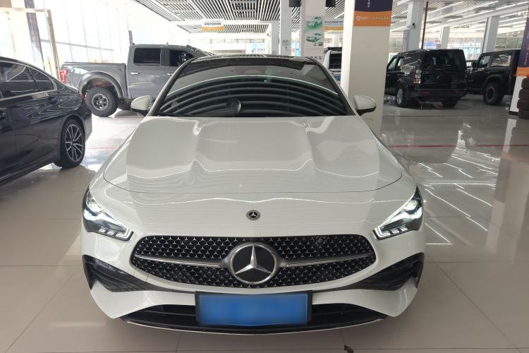 Used Mercedes-Benz CLA 2024-Year Facelifted CLA 200 Front