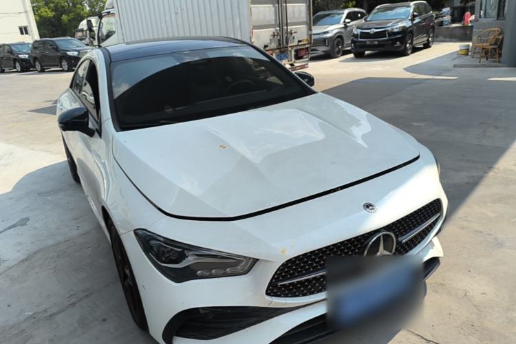 Used Mercedes-Benz CLA 2024 CLA 220 Front Right 45 Deg