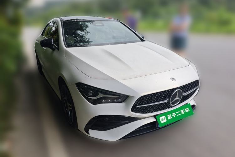 Used Mercedes-Benz CLA 2024 CLA 220 Front Right 45 Deg