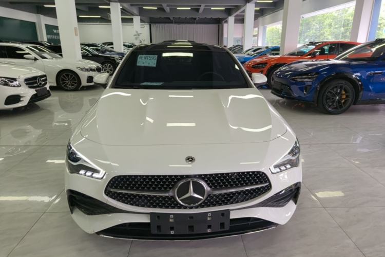 Used Mercedes-Benz CLA 2024 CLA 200 Shooting Brake Front