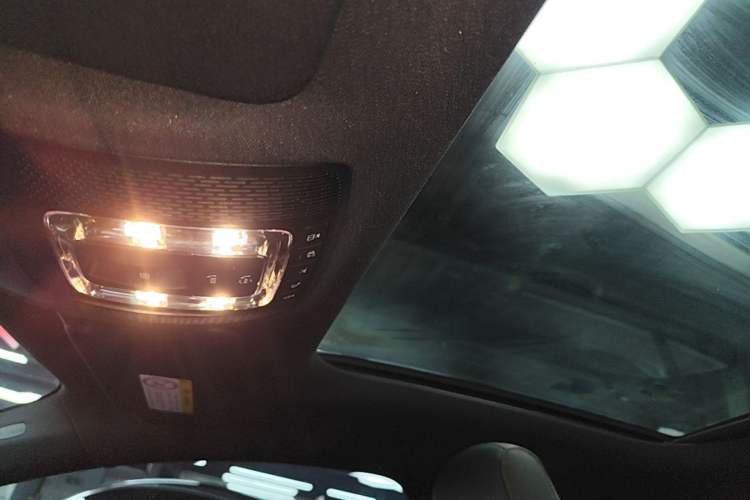 Used Mercedes-Benz CLA 2024 Facelifted CLA 200 Shooting Brake Headliner