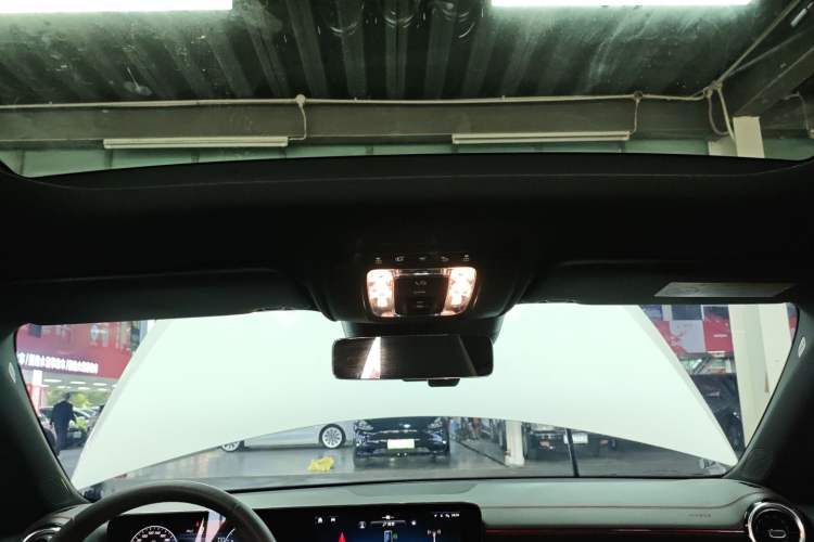Used Mercedes-Benz CLA 2024-Year Facelifted CLA 200 Headliner