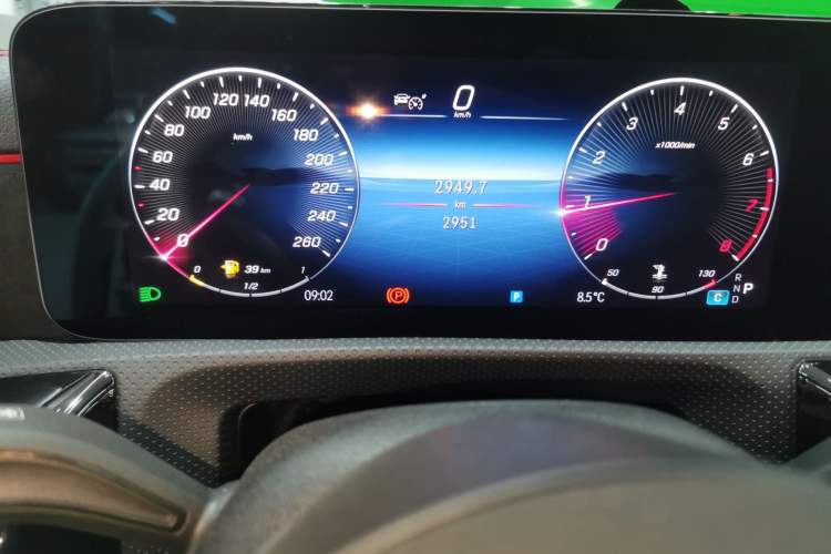 Used Mercedes-Benz CLA 2024 Facelifted CLA 200 Shooting Brake Instrument Cluster