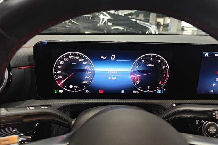 Used Mercedes-Benz CLA 2024-Year Facelifted CLA 200 Instrument Cluster