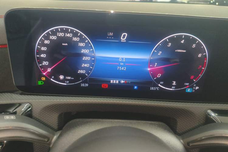 Used Mercedes-Benz CLA 2024 CLA 200 Shooting Brake Instrument Cluster