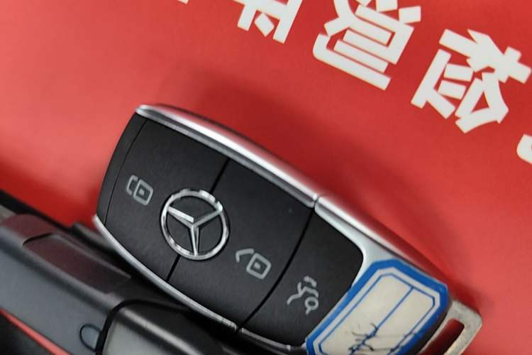 Used Mercedes-Benz CLA 2024 Facelifted CLA 200 Shooting Brake Interior 1
