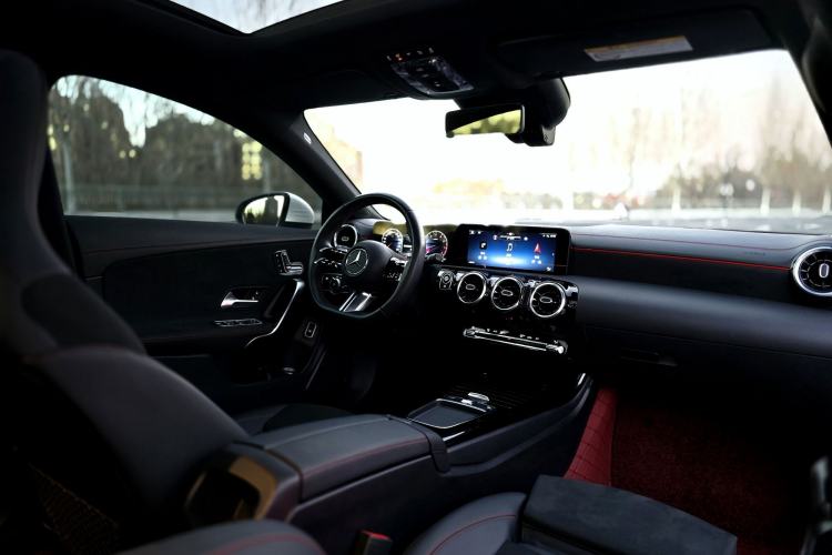 Used Mercedes-Benz CLA 2024 CLA 200 Interior 1