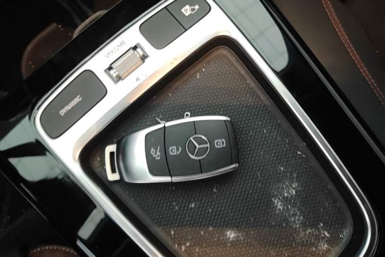 Used Mercedes-Benz CLA 2024-Year Facelifted CLA 200 Interior 1