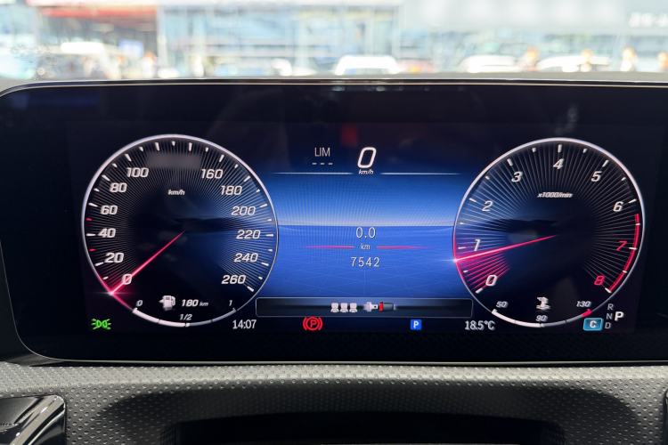 Used Mercedes-Benz CLA 2024 CLA 200 Shooting Brake Interior 11