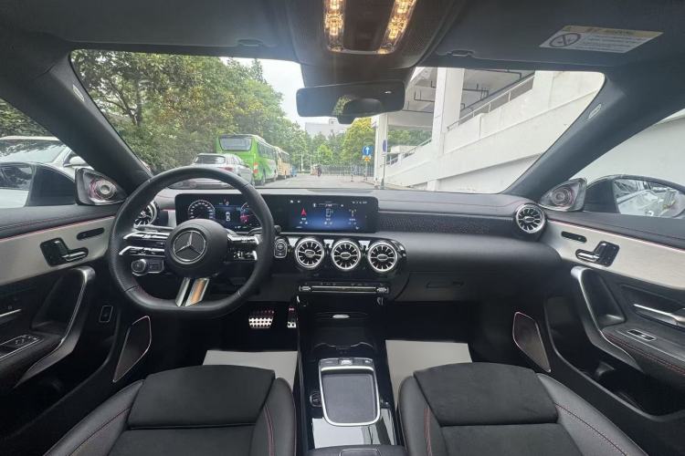 Used Mercedes-Benz CLA 2024 CLA 220 Interior 8