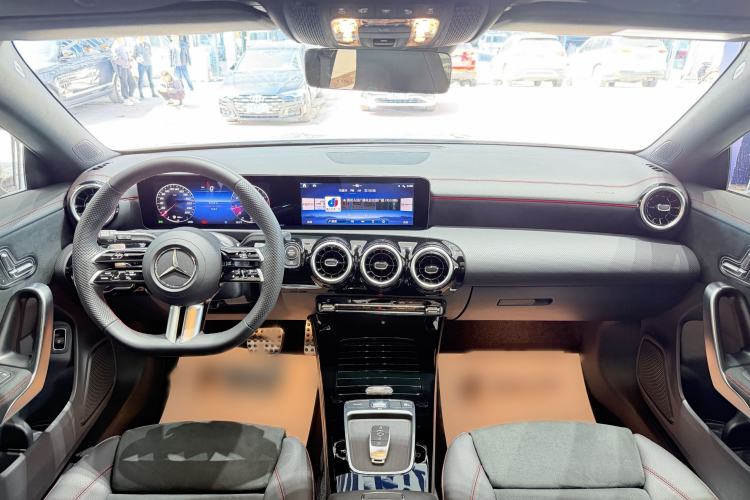 Used Mercedes-Benz CLA 2024 CLA 200 Shooting Brake Interior 9