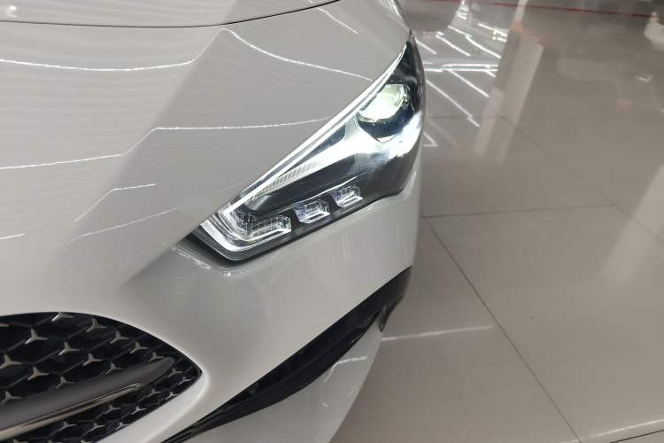 Used Mercedes-Benz CLA 2024-Year Facelifted CLA 200 Left Front Headlight