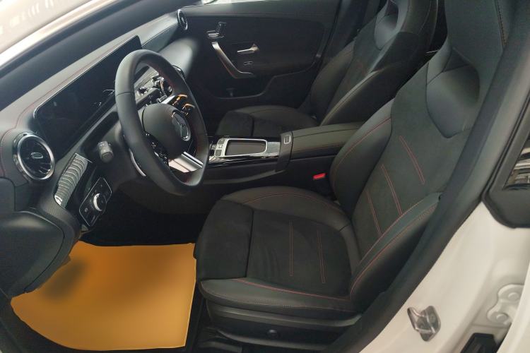 Used Mercedes-Benz CLA 2024 CLA 200 Left Front Seat