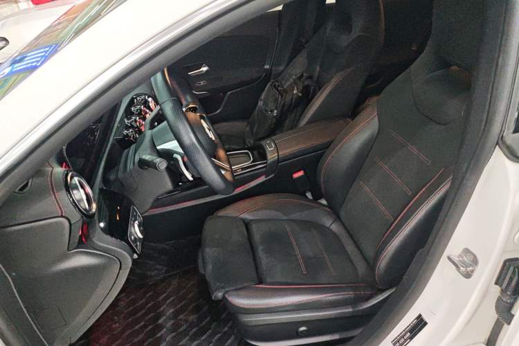 Used Mercedes-Benz CLA 2024 CLA 200 Left Front Seat