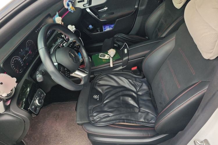 Used Mercedes-Benz CLA 2024 CLA 220 Left Front Seat