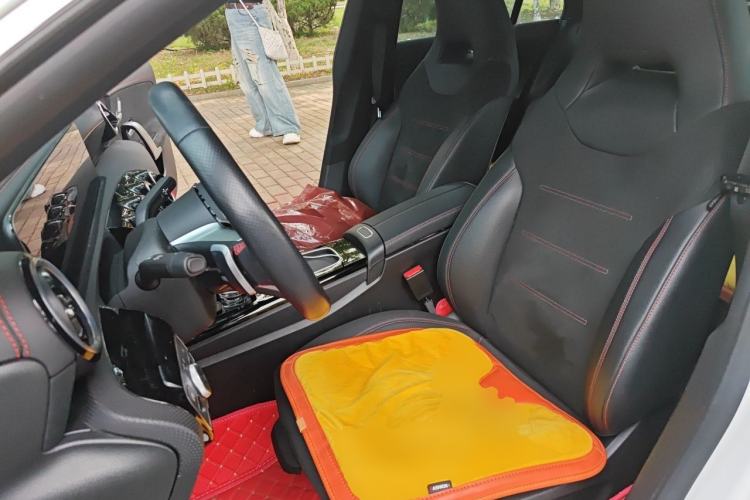 Used Mercedes-Benz CLA 2024-Year Facelifted CLA 200 Left Front Seat