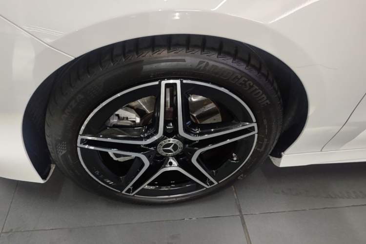 Used Mercedes-Benz CLA 2024 CLA 220 Left Front Wheel Hub