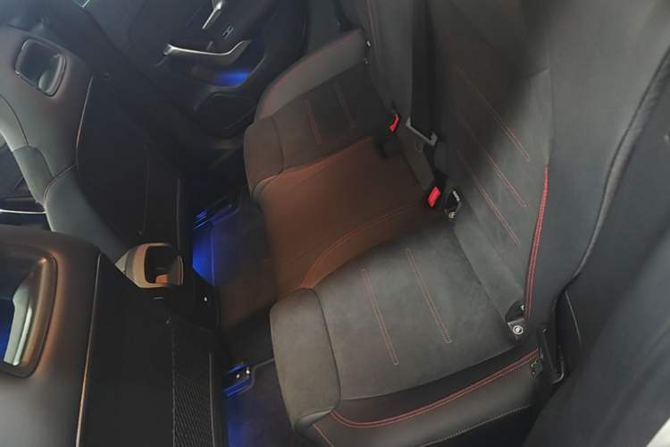 Used Mercedes-Benz CLA 2024 Facelifted CLA 200 Shooting Brake Left Rear Seat