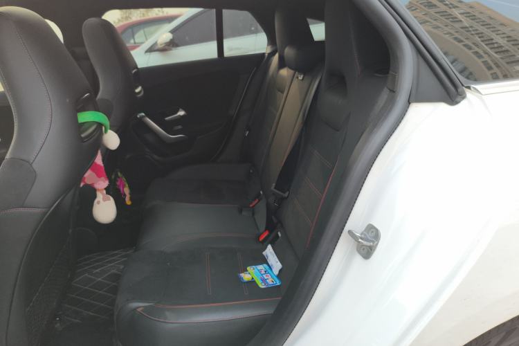 Used Mercedes-Benz CLA 2024 CLA 200 Shooting Brake Left Rear Seat