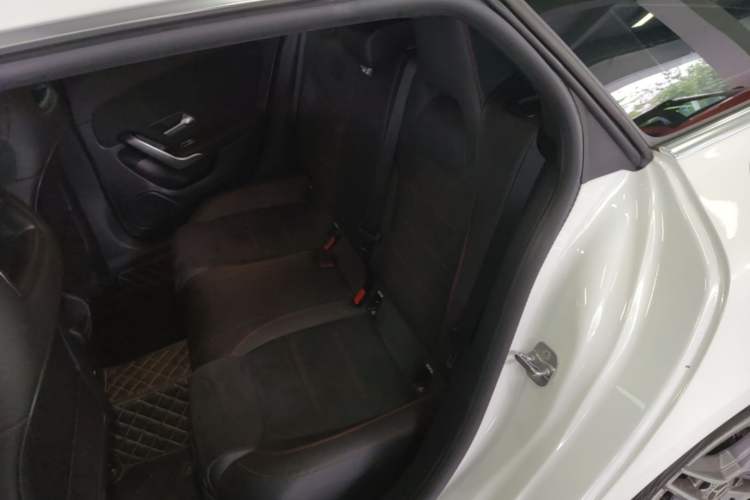Used Mercedes-Benz CLA 2024 CLA 200 Shooting Brake Left Rear Seat